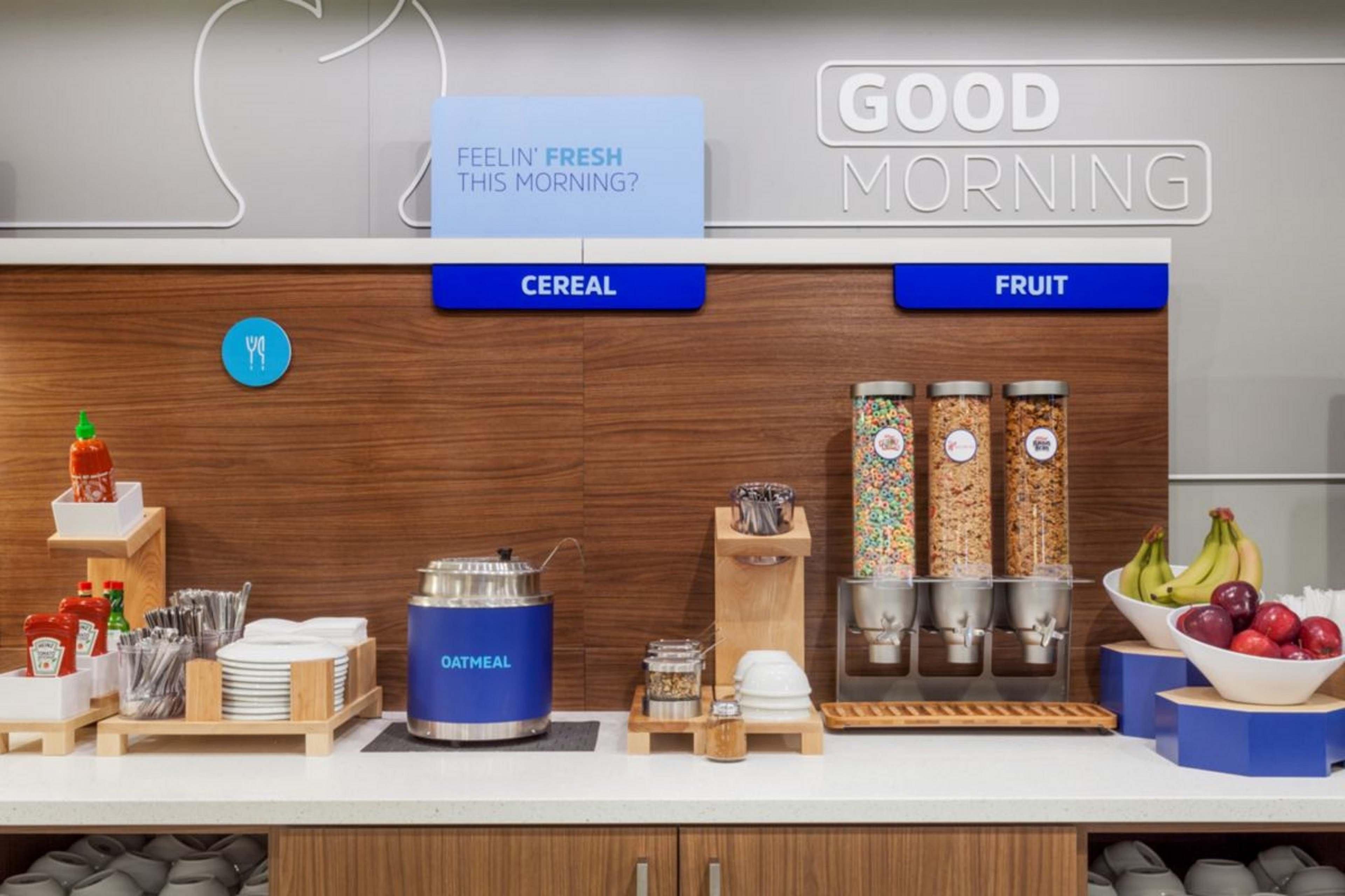 Holiday Inn Express & Suites - Auburn By Ihg Exteriör bild